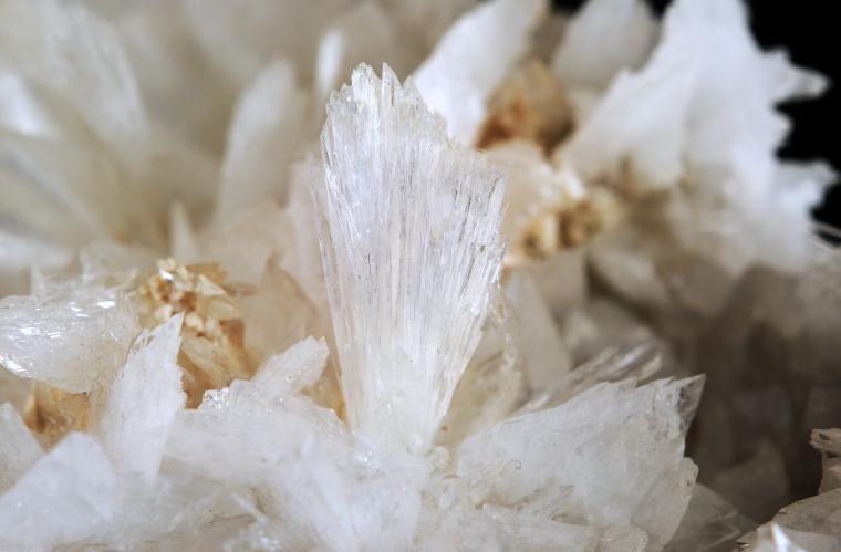 HYDROBORACITE on COLEMANITE